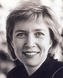 Klik p� foto eller link for at g� til brugskunst glas siden for denne designer - Click on photo or link to go to the art glass page for this designer.