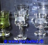 Klik p� foto eller link for at g� til glas siden for denne serie - Click on photo or link to go to the glass page for this series.