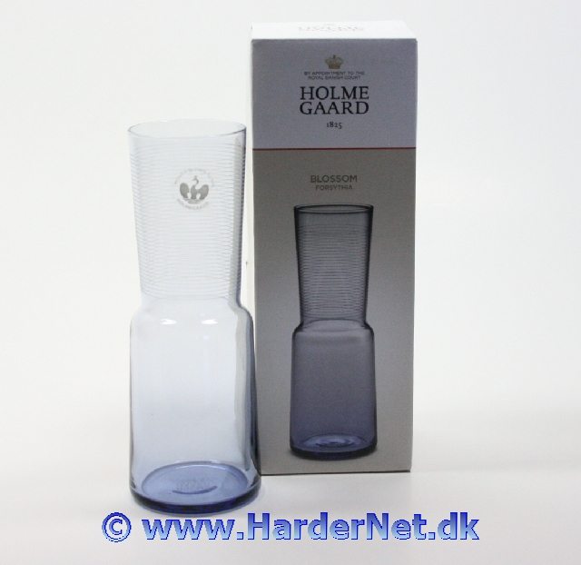 Blossom vase serie, Forsythia vase designet af Cecilie Manz for Holmegaard Glasv�rk i 2008