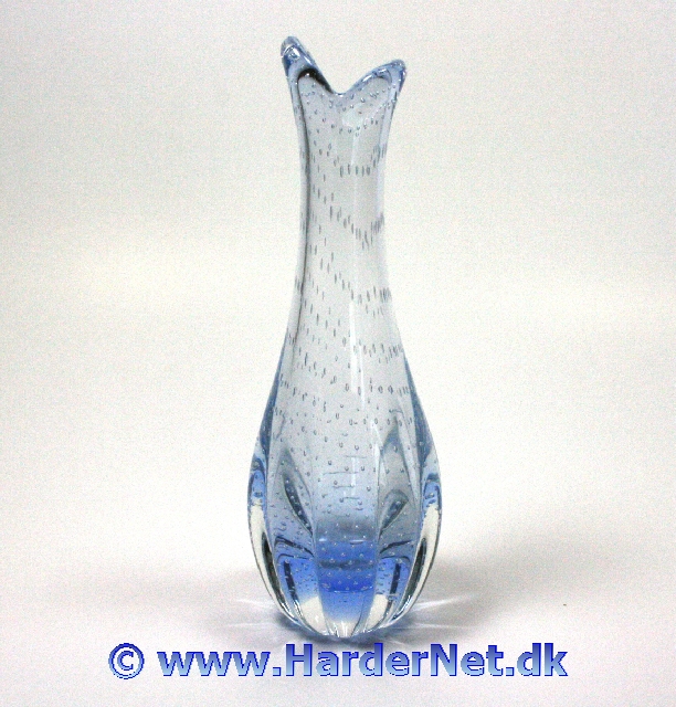Kastrup Glasv�rk n�bvase i bl� med bl�reoptik designet i 1954.